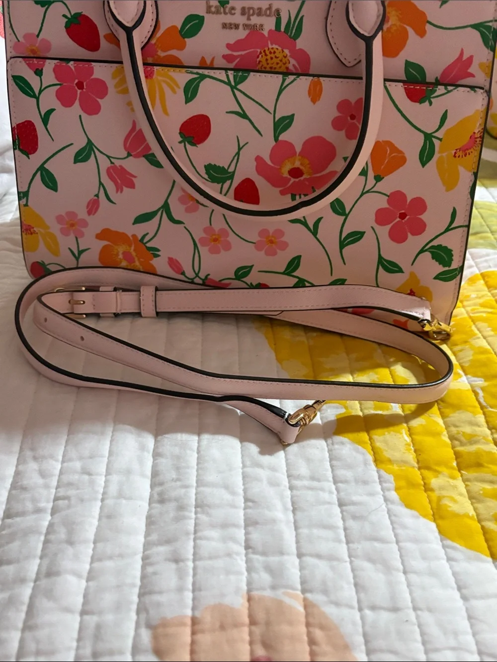 Kate Spade Madison Strawberry Garden Matching Set